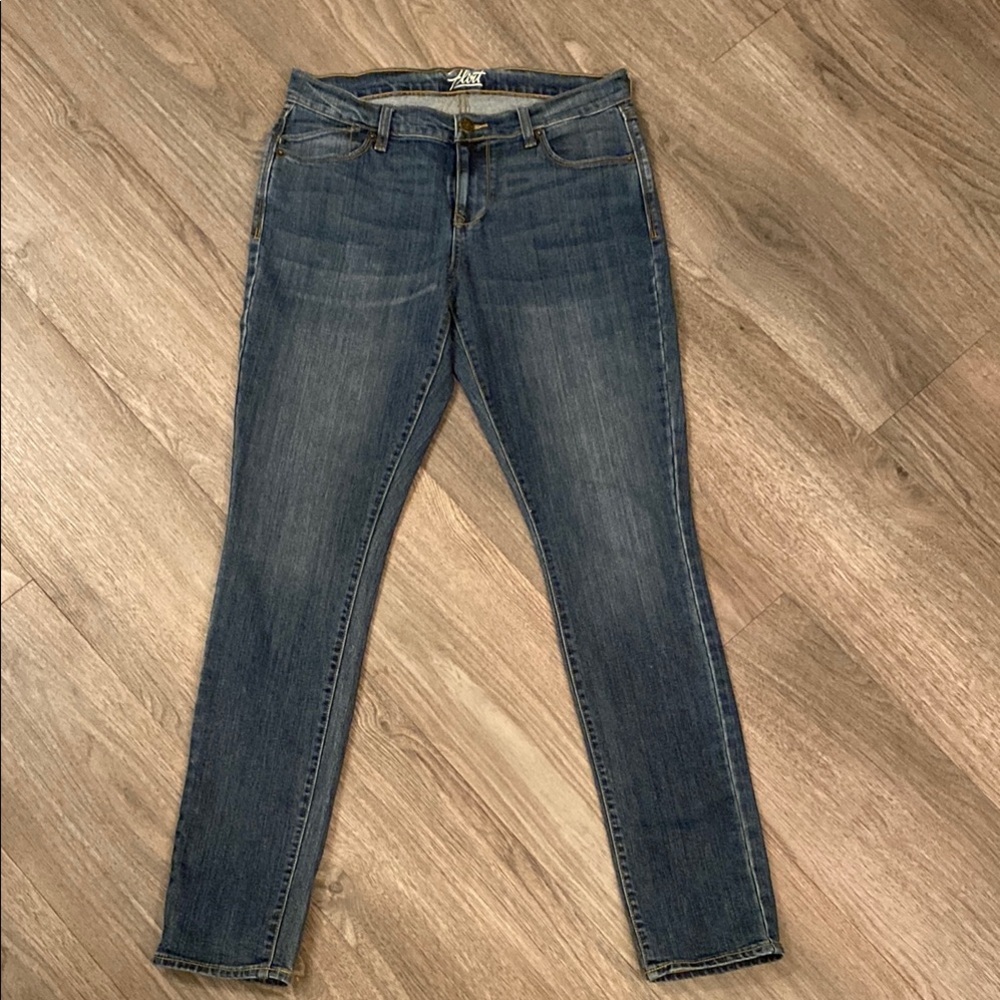 Old Navy Blue Skinny Jeans Classic Style